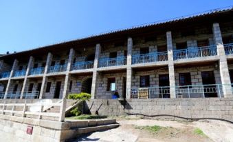 Mount Hua East Peak Hotel