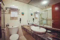 Wuyishan Yiyang Resort Hotel (Yinxiang Dahongpao)