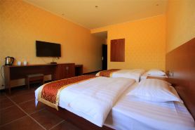 Shanquan Hotel