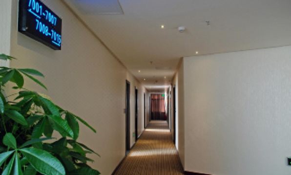 Ganlu Hotel (Yunan)