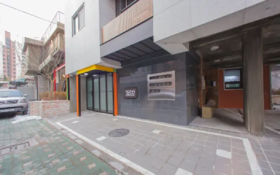 BB Hongdae Line Hotels in Yeonnam-dong