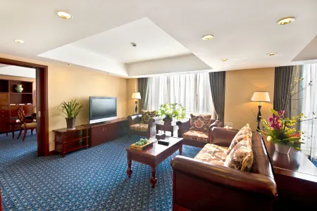 Argyle Hotel (Hongqiao International Airport) Отели рядом с достопримечательностью «Shanghai Normal University Stadium (Xuezheng Road)»