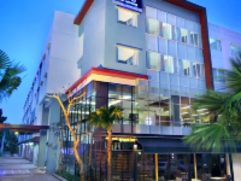 Hotel Neo Candi Simpang Lima - Semarang by Aston Hotels in Gajahmungkur