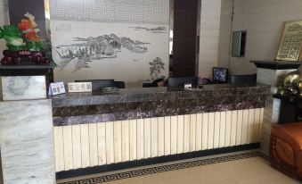Luntai Changshou Express Hotel