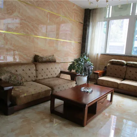 Lily Business Hotel, Jixian