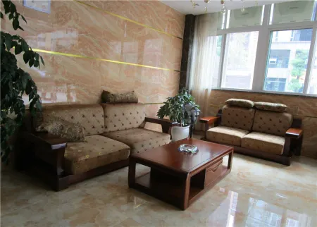 Lily Business Hotel, Jixian