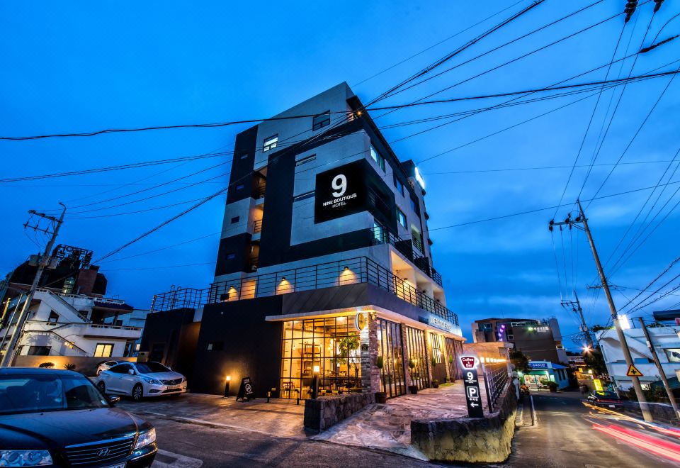 Nine Boutique Hotel