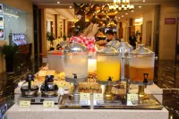 Romantic Hotel - Breakfast