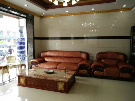 Yiyuan Holiday Hotel Отели рядом с достопримечательностью «Guyuanxian Binhu Park»