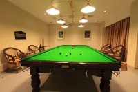 Cheeful Island Resort Hotel