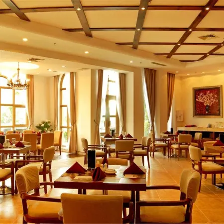 Kaiping Central Hotel (Kaiping Donghuicheng)
