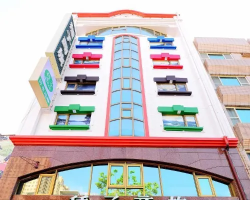 Seed Hotel Các khách sạn gần Đại học quốc gia Cao Hùng (NKNU) - Cơ sở Hòa Bình
