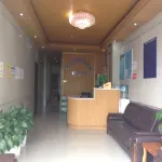 Yongzhou Hongfeng Express Business Hotel - 2-Star