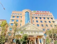 Vienna Hotel (Shenzhen Pingdi) Hotel in zona Caiyun Gymnasium