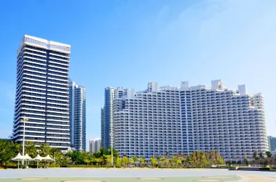 Golden Life Holiday Hotel Hotels near Lingshui Railway Station