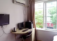 Yuanyuan Hostel - Losmen