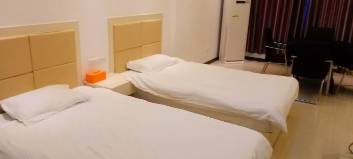 Zhongshan Hotel, Laohekou Hotels in Laohekou