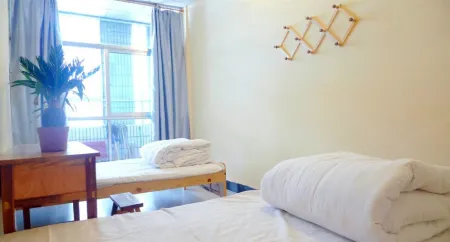 Qinghaixing Youth Hostel