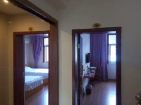 Yixing Hanxiangju Inn