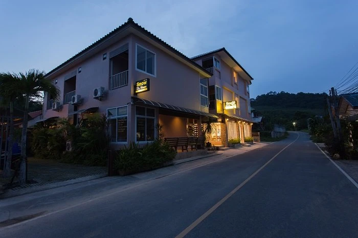 รูปภาพของสโนว์ เฮาส์