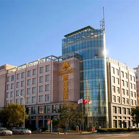 Elegance Hotel