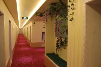 Aiveike Boutique Chain Hote