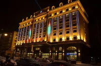 Jianxing Hotel Hotels in Yakeshi