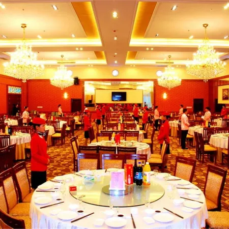 Longjin International Hotel