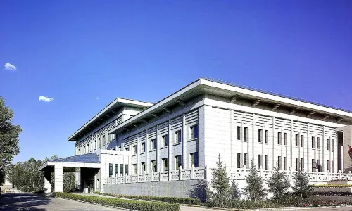 Golmud Hotel