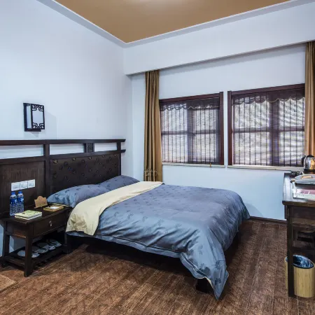 Zhaojian Shanju Hotel
