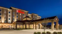 Hilton Garden Inn Bettendorf/Quad Cities Hotels near Figge Art Museum