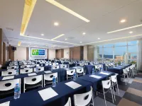 Holiday Inn Express Baoji City Centre Hotels in Baoji