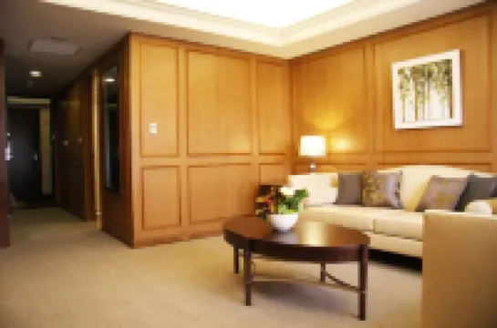 フーシン ホテル タイナン