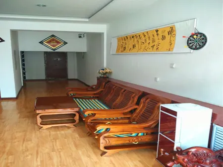 Holiday Hotel Отели в г. Юнчан