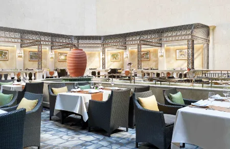 The Royal Garden Hotel