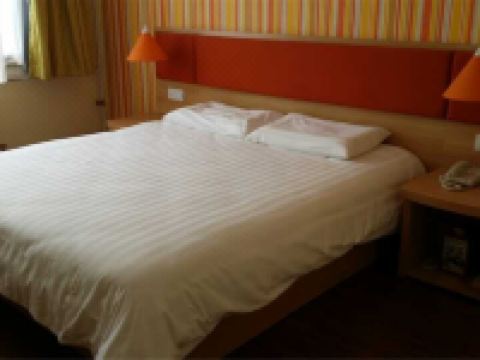 如家酒店(唐山北站店)