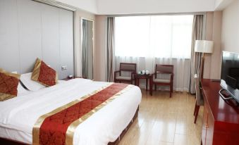 Shanghai Liantai Holiday Hotel (Gongfu Xincun Metro Station)