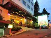 Beautiful Hotel Taipei Отели в г. Синьбэй
