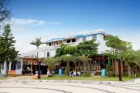 Dongshan Beautiful Island Holiday Inn Hotels near Maluanwan