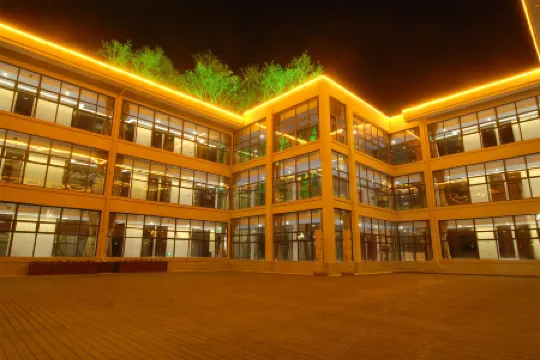 Laifeng Qingfengshan Hotel