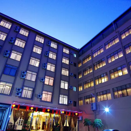 Biancheng Hotel