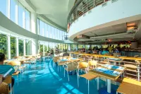 Yoho Beach Resort