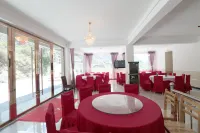 Songpinggou Yunmengge Holiday Hotel