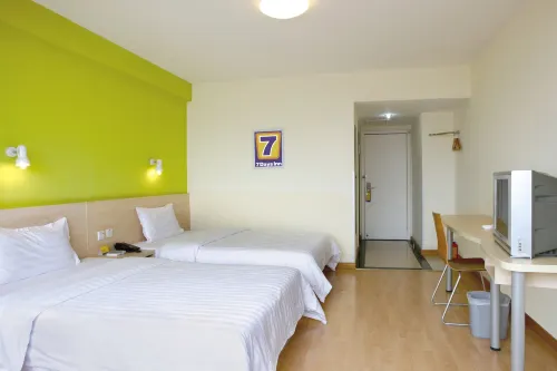 7Days Inn Chain Hotel (Taicang Shaxi Ancient Town) - 2 Yıldız