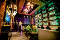 Holiday Hotel - Baarit