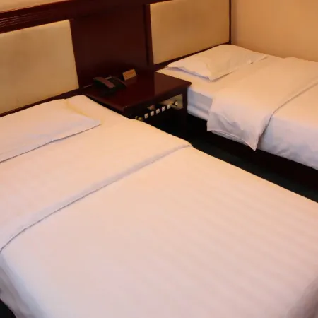 Huaping Qiaolian Hotel