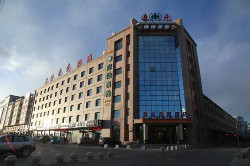 Borong Hotel