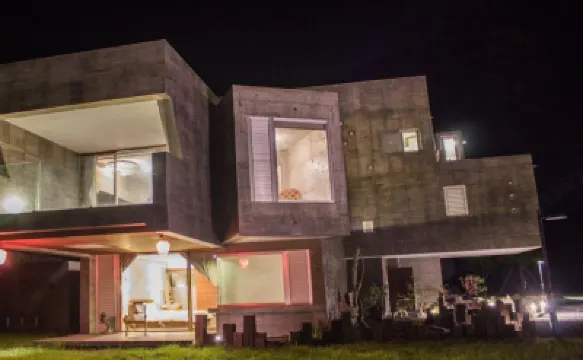 Yu peng villa Hotels near Diudiudang Forest