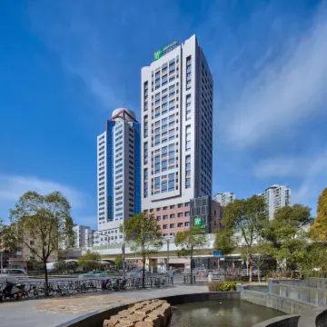Holiday Inn Express SHANGHAI ZHENPING by IHG Hotel dekat Jalan Jiangning