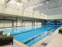 Yinchuan Guomao Center Hotel - piscina